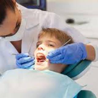 Opieka stomatologiczna dla uczniów