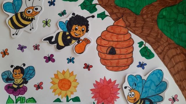 Międzyświetlicowy konkurs plastyczny  „Pszczółka Maja sobie lata, zbiera nektar z miododajnego kwiatka” rozstrzygnięty!