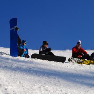 Lyžiarsky a snowboardový  kurz