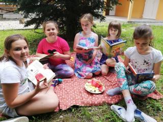 Literárny piknik