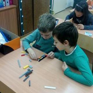 LEGO matek a 2. A osztályban