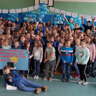 Uczniowie naszej szkoły świętują Międzynarodowy Dzień Praw Dziecka wspólnie z UNICEF