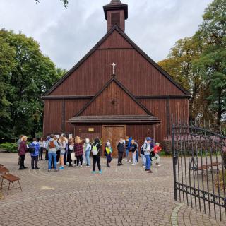 Traper na Szlaku Drewnianych Kościołów Mazowsza